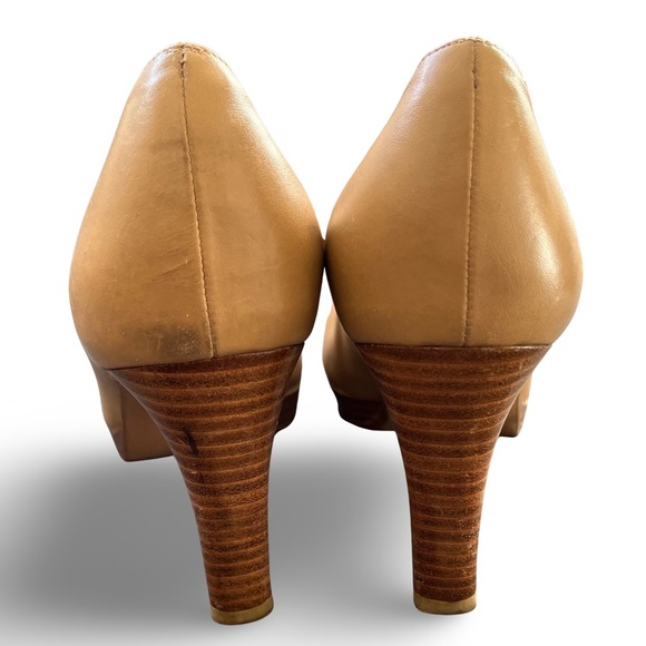 Stuart Weitzman Neutral Peep Toe Heels Size 8 - Picture 8 of 9